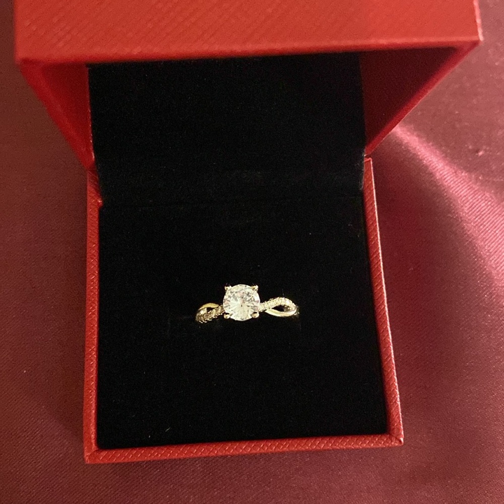 Moissanite Ring